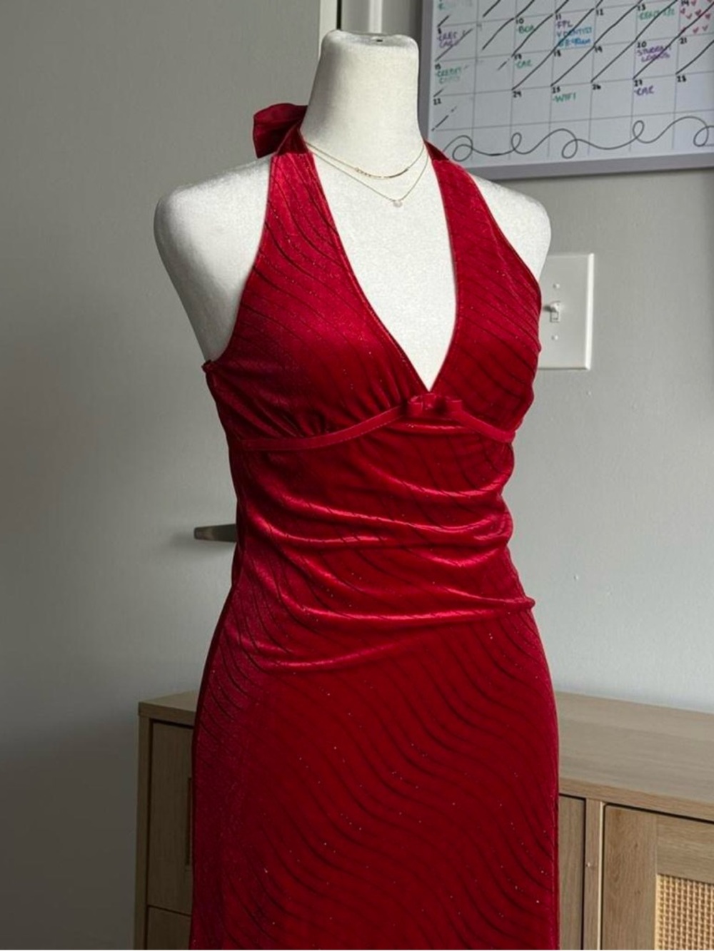 y2k red halter velvet midi dress - Picture 2 of 8